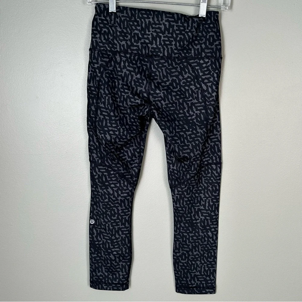 Lululemon leggings size 4 23” limited edition black grey women’s‎ workout